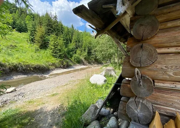 Jaskółka Alojamento de Acomodação e Pequeno-almoço Ciche Małe