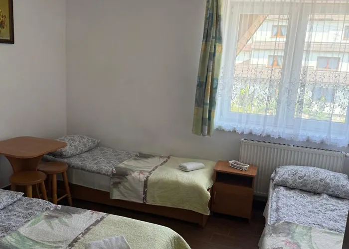 Jaskółka Alojamento de Acomodação e Pequeno-almoço 3*